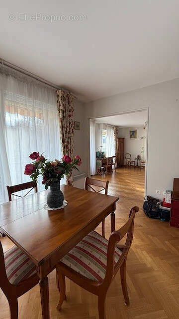 Appartement à ISSY-LES-MOULINEAUX