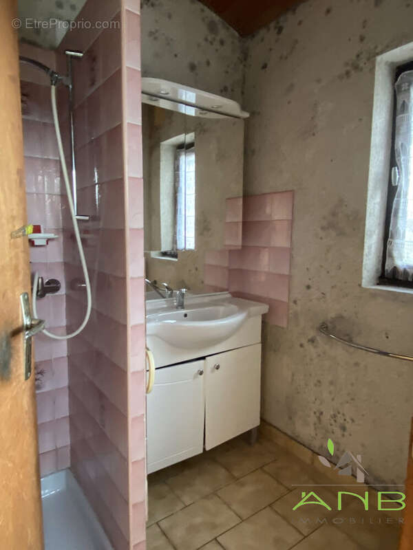 Maison à LE LINDOIS