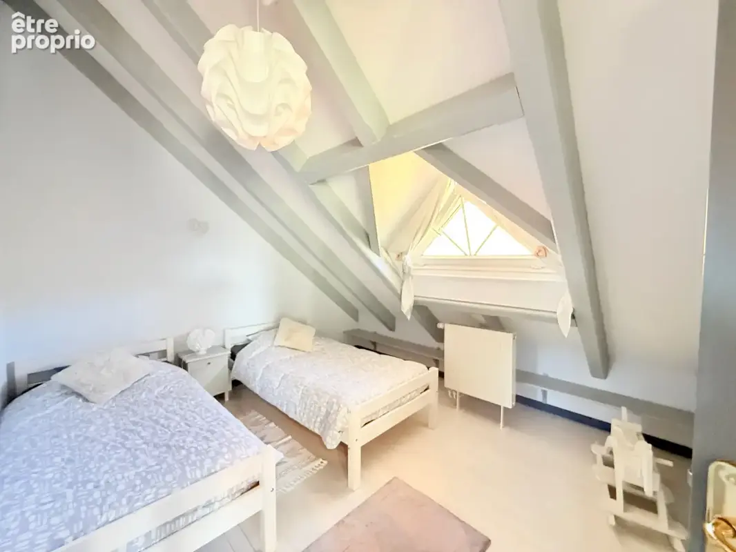 En exclusivité   Appartement T3 duplex   130 m2 au sol / 80 m2 habitables - Magnifique terrasse avec vue sur l - photo 9