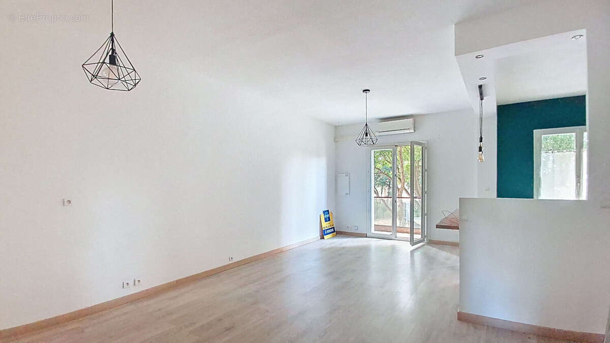 Appartement à LES ANGLES