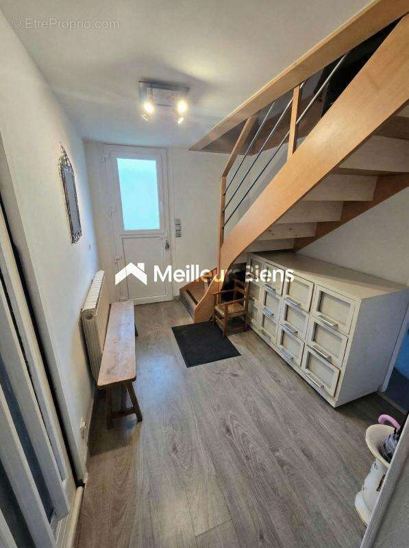 Maison à MAXILLY-SUR-SAONE