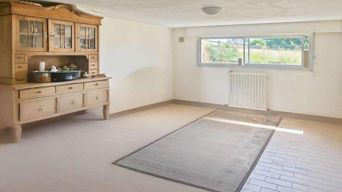 Maison à LA TURBALLE