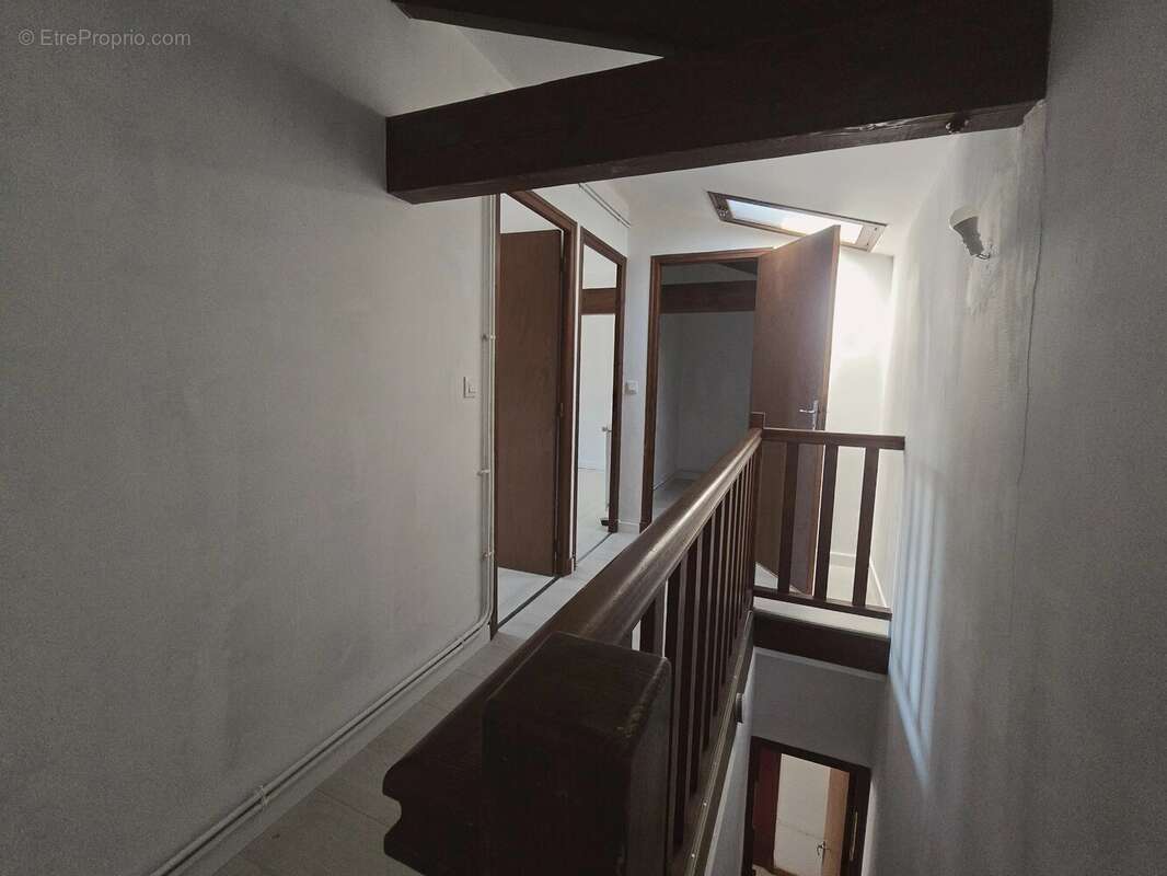Maison en plein coeur du village - photo 10