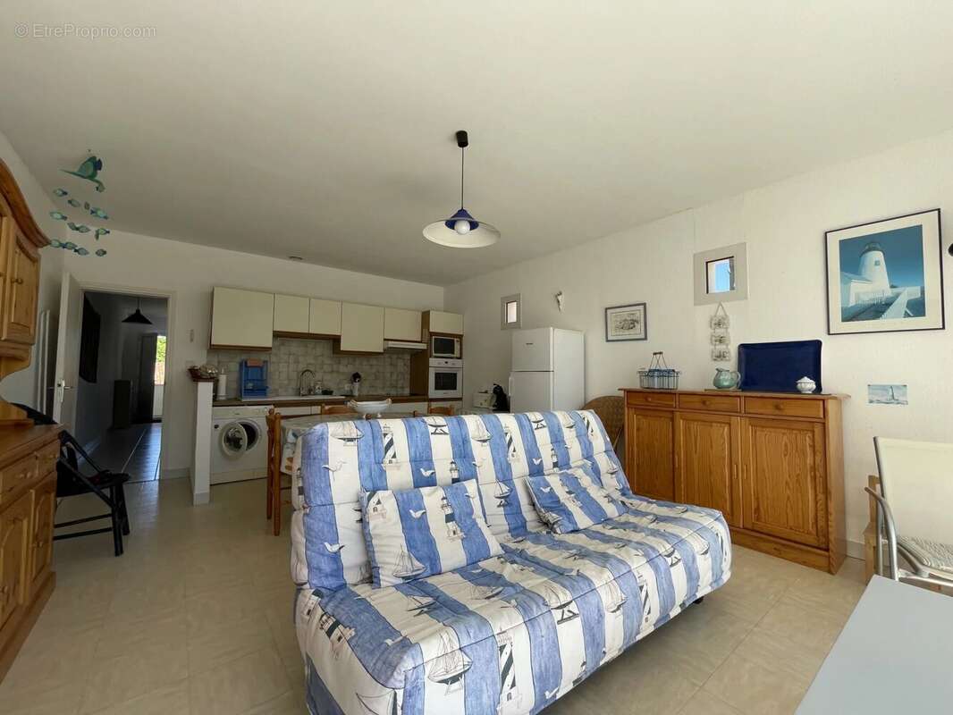 Appartement à VAUX-SUR-MER