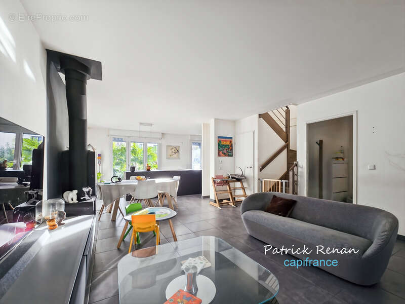 Maison à VILLEPREUX