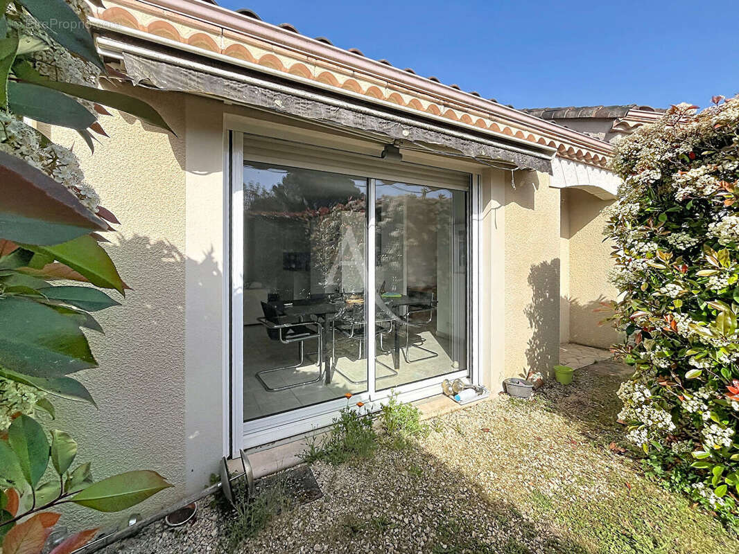 Maison à PRAYSSAC