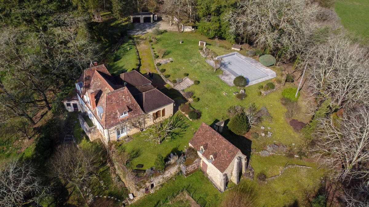 Maison à SAINT-CYPRIEN