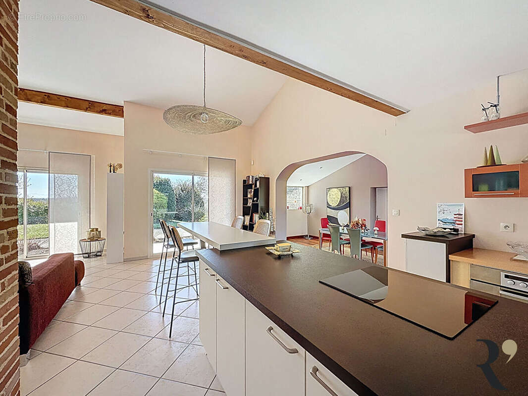 Maison à QUINT-FONSEGRIVES