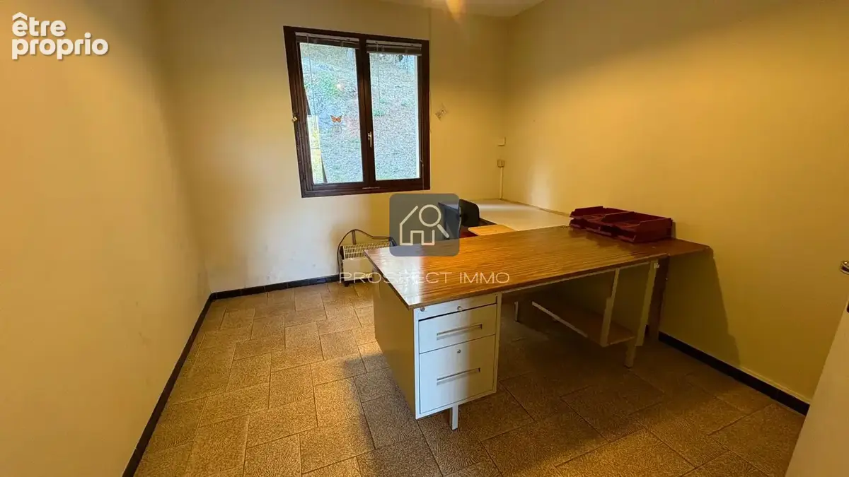 Maison individuelle à rénover sur grand terrain - photo 15