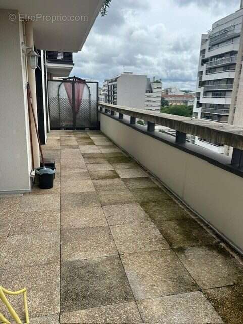 Appartement à PARIS-19E