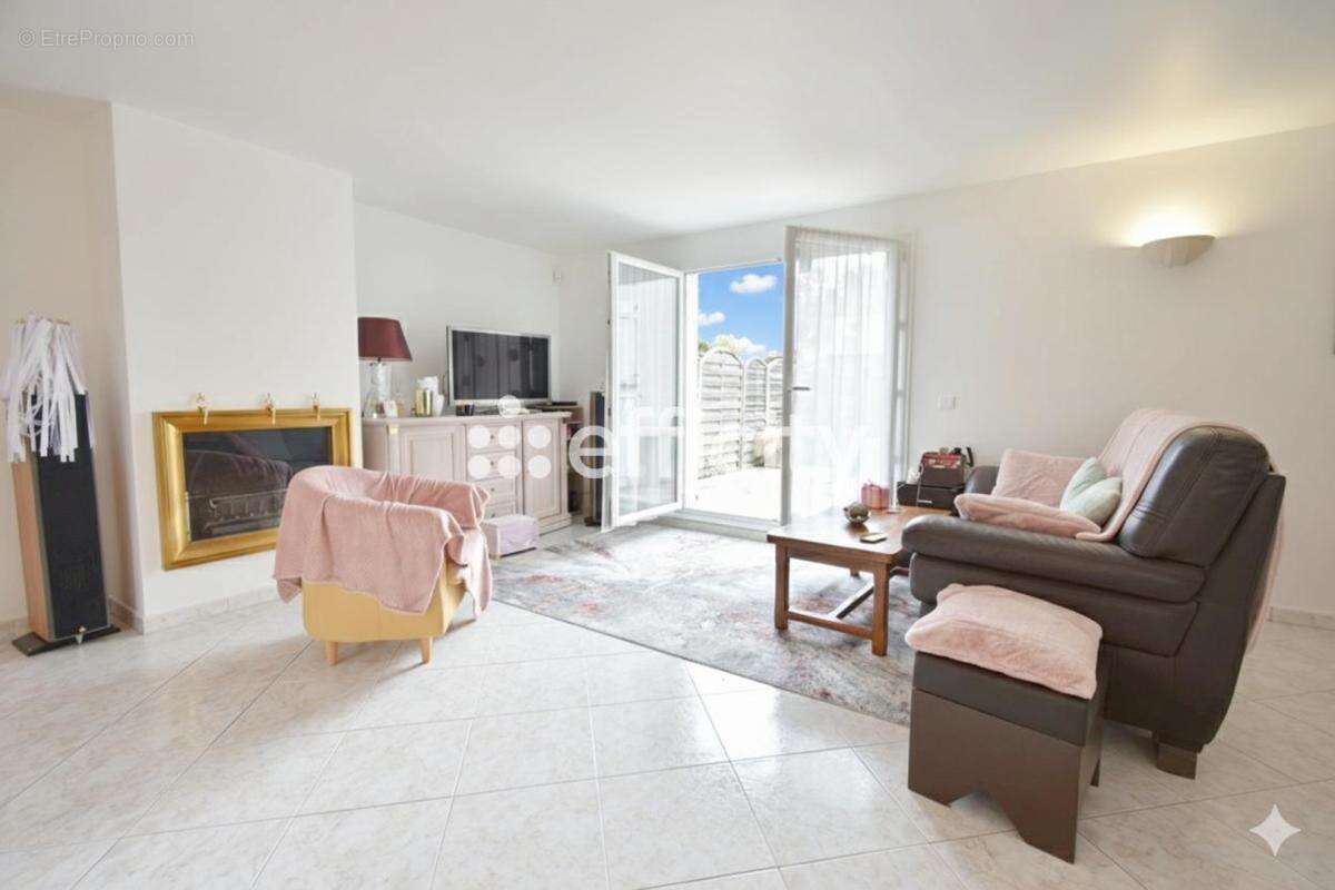 Maison 150 m² à Saclay  - photo 2