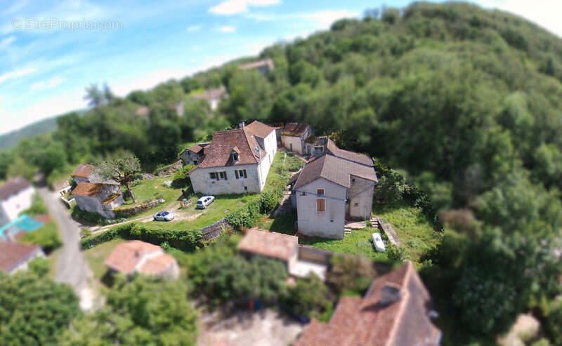 Propriete à vendre, lot de 3 maisons - photo 9