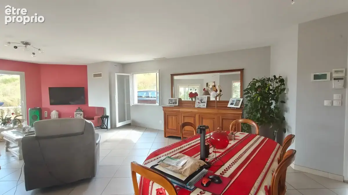 Limoux - Villa en position dominante - Terrain de 3700m2- Piscine et cuisine d'été - photo 15
