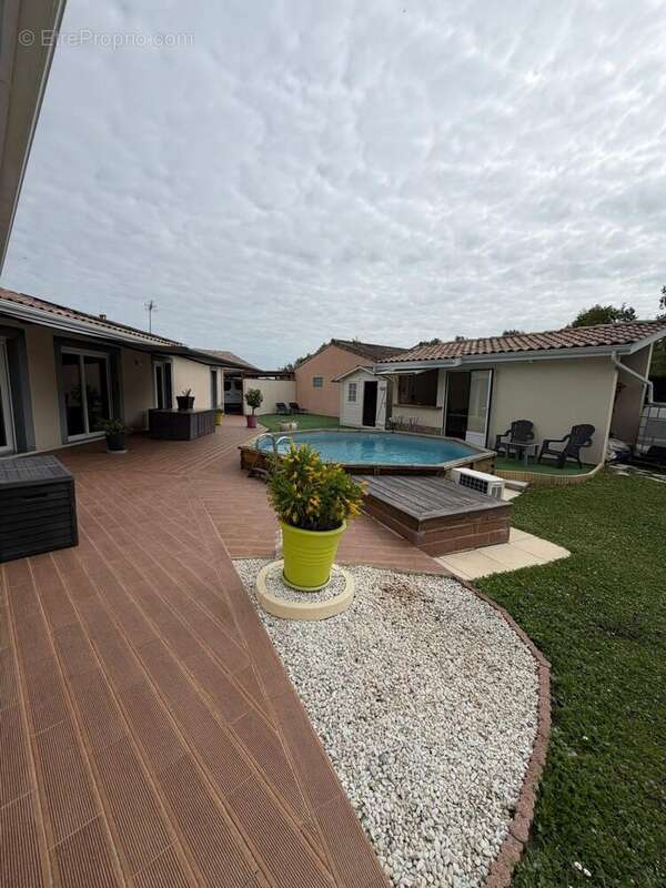 Photo 2 - Maison à IZON