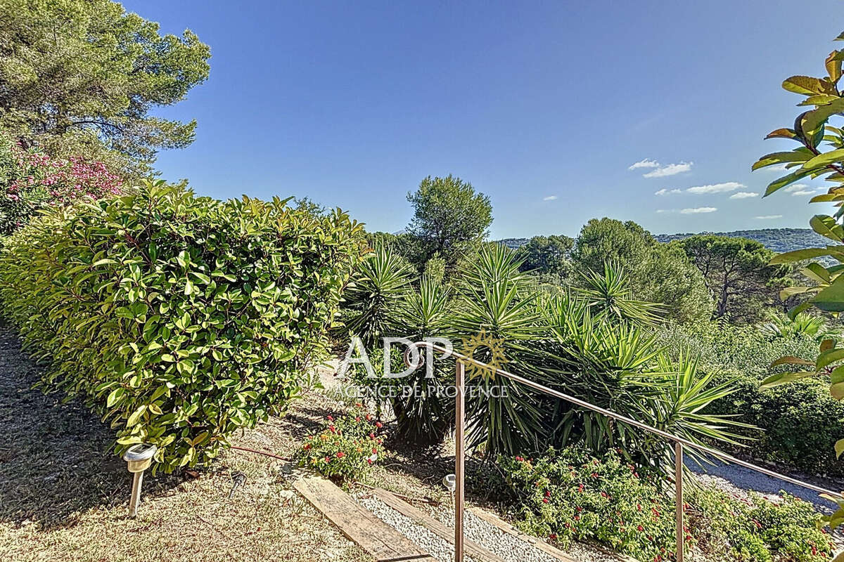 Maison à MOUANS-SARTOUX