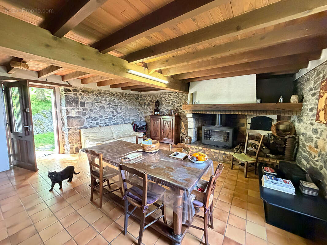 Maison,dépendance,grange sur les hauteurs de Moulis 09200 - photo 10