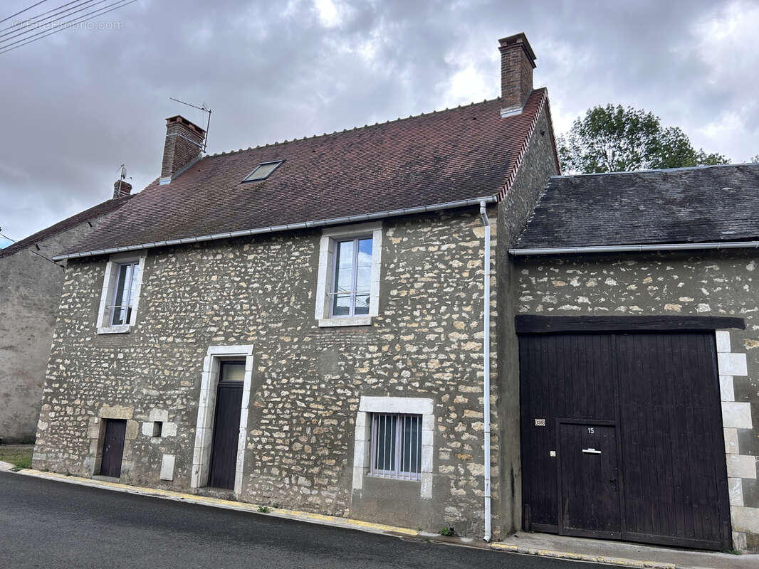 Maison à THENAY