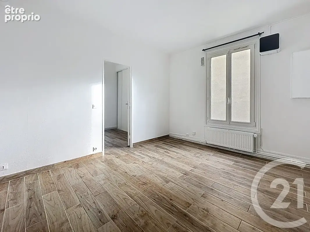 Photo 1 - Appartement à THIAIS