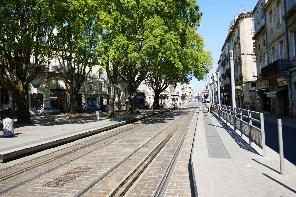 Appartement à BORDEAUX