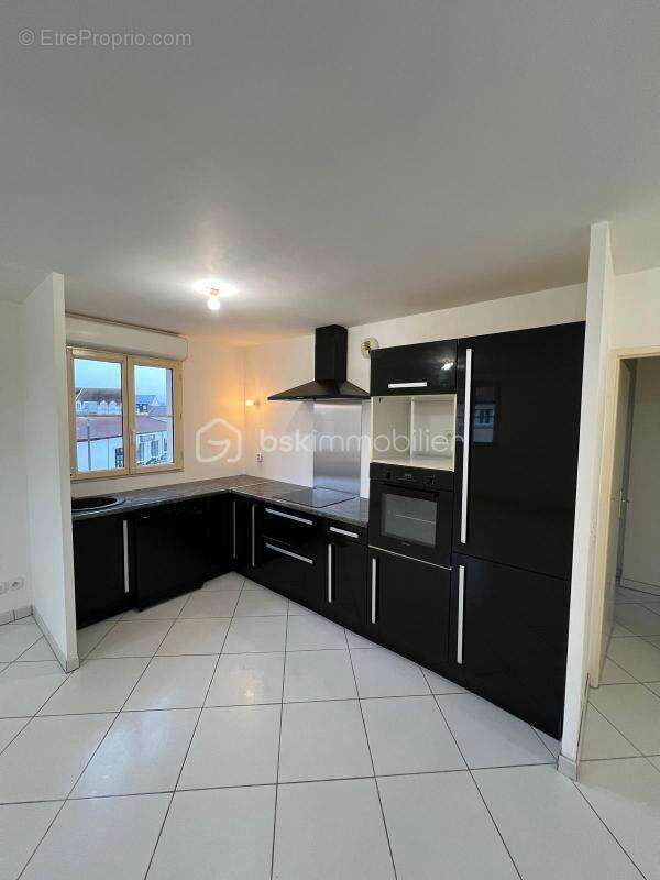 Appartement à COULOMMIERS