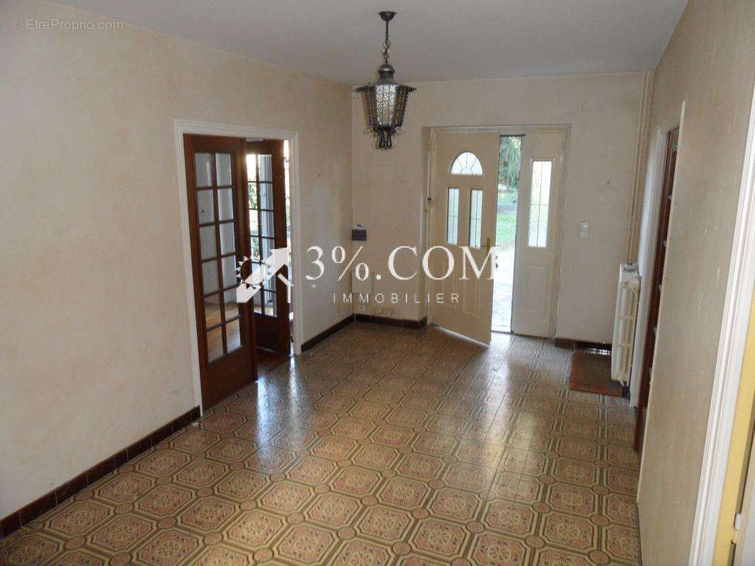 Maison à BUXEROLLES