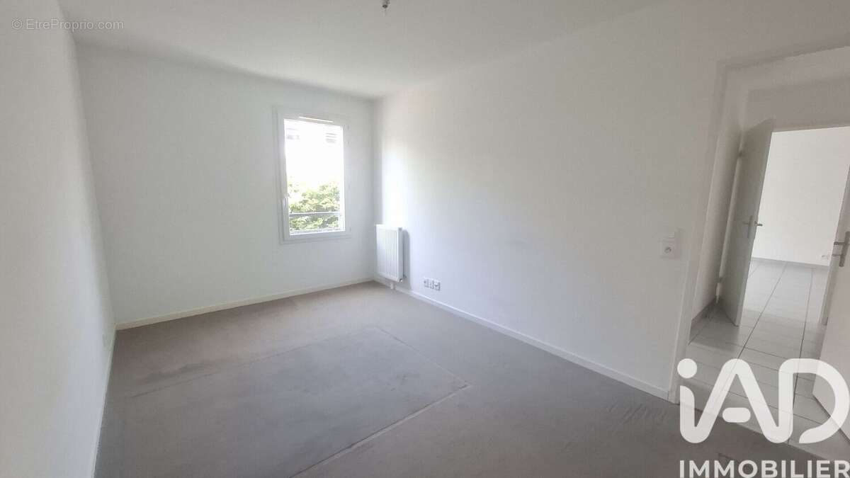 Photo 7 - Appartement à MENNECY