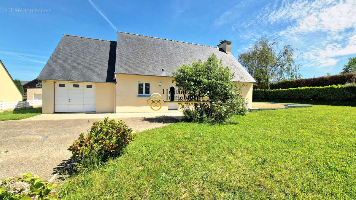 Maison à SAINT-JEAN-DU-DOIGT