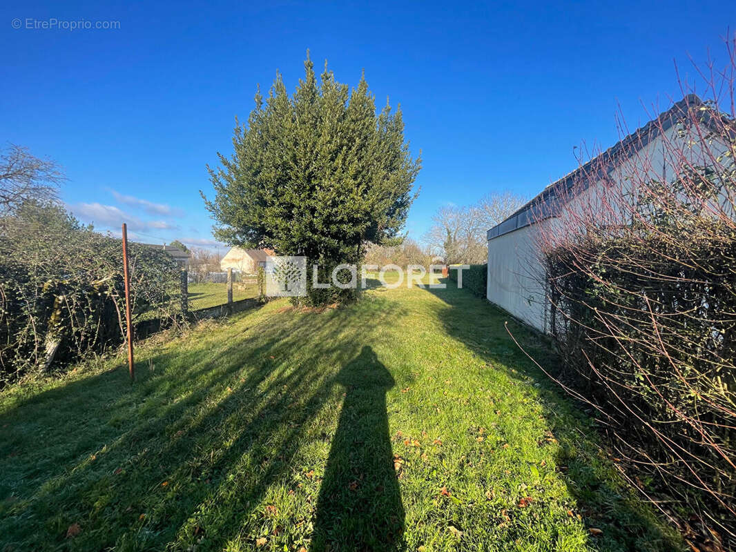 Maison à MORNAY-BERRY