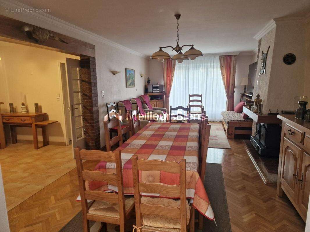 Maison à HENIN-BEAUMONT