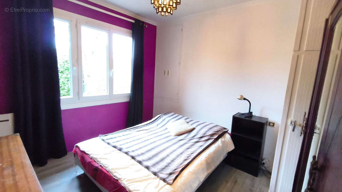 Maison à VIGNEUX-SUR-SEINE
