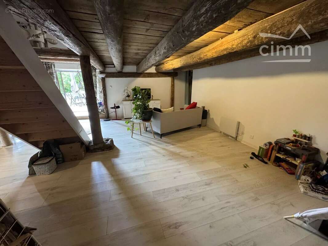 Ancienne chaumière avec dépendance - photo 25