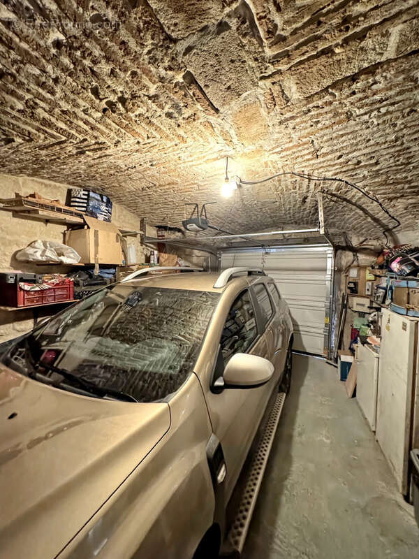 Maison à SAINT-GILLES