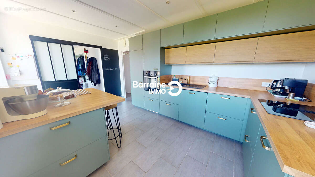 Maison à LE DRENNEC