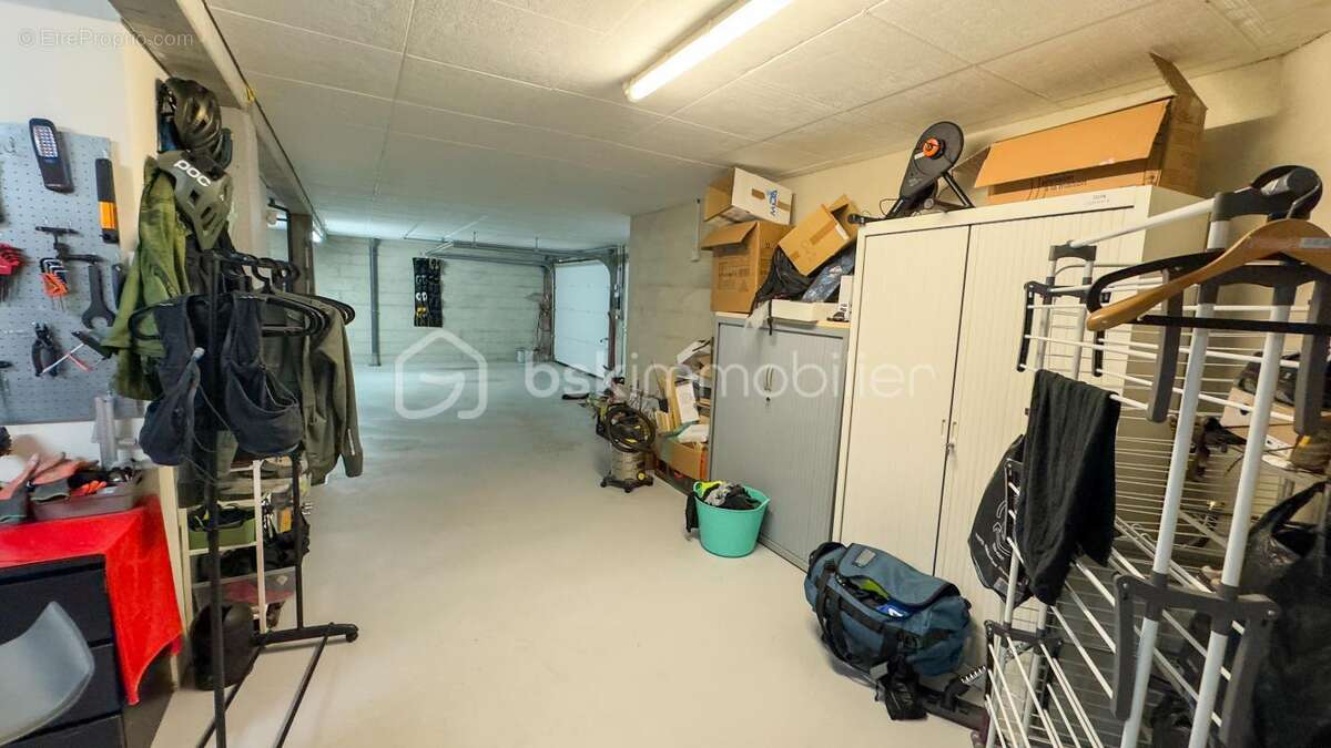 Maison à VEYRE-MONTON