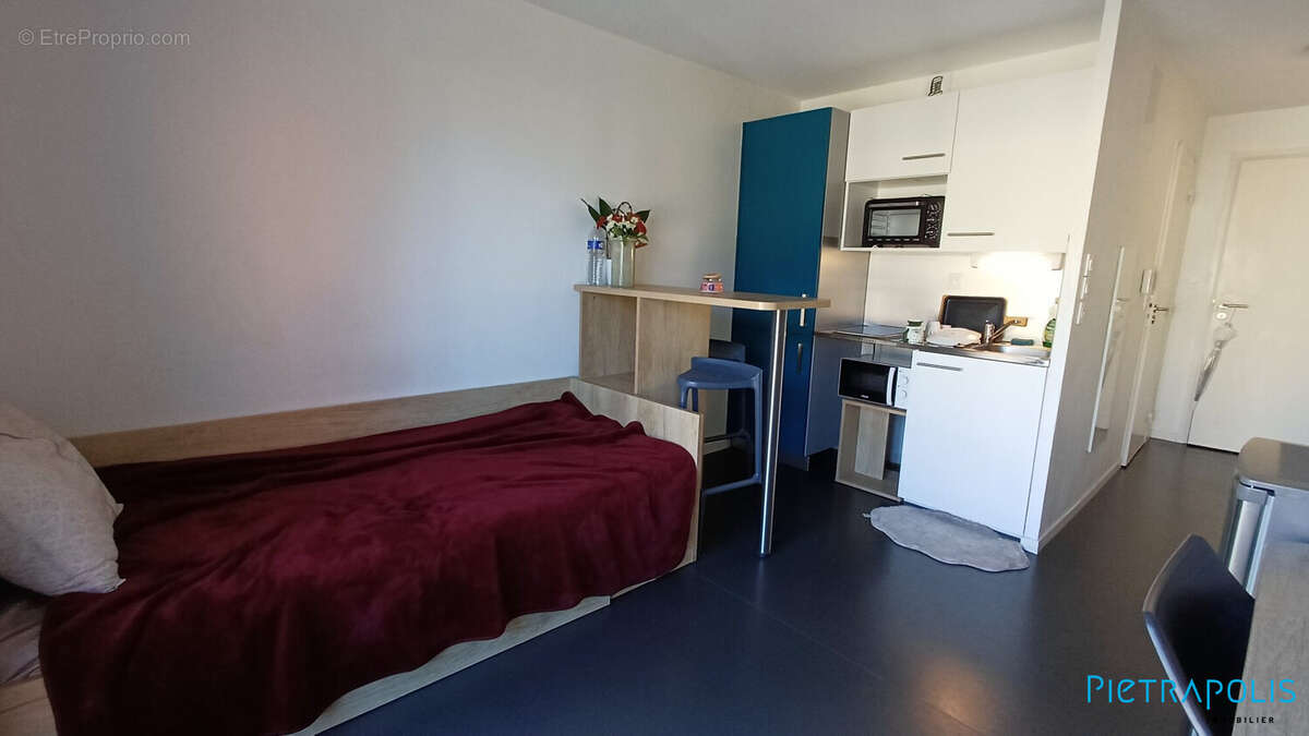 Appartement à PIERRE-BENITE