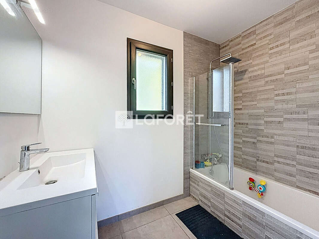 Maison à VILLEFRANCHE-SUR-SAONE