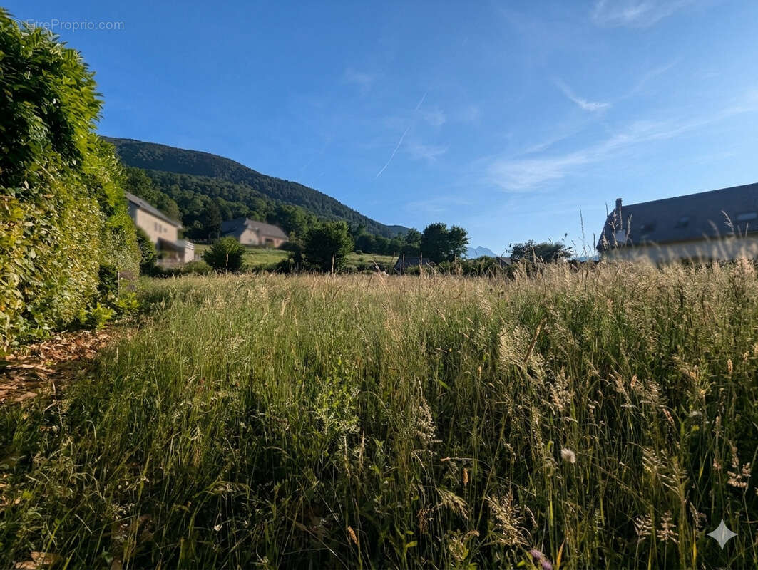 Terrain à ARGELES-GAZOST