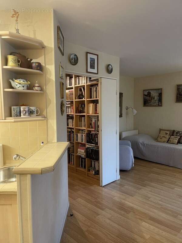 Appartement à LEVALLOIS-PERRET