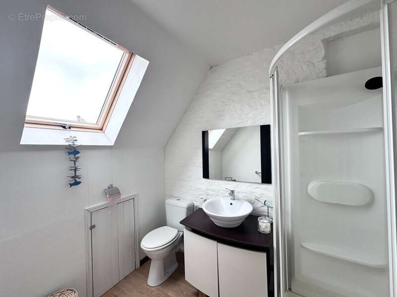 Maison en pierre de 244 m2 habitables avec chambres d'hôtes et 8500 m2 terrain à vendre CHAMP DU BOULT (14) - photo 32