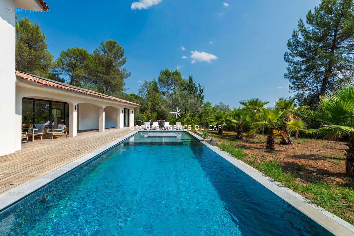 Propriété contemporaine d'exception avec piscine à débordement Draguignan - photo 2