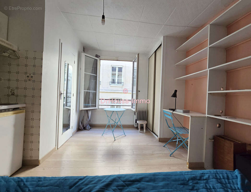 Appartement à PARIS-6E