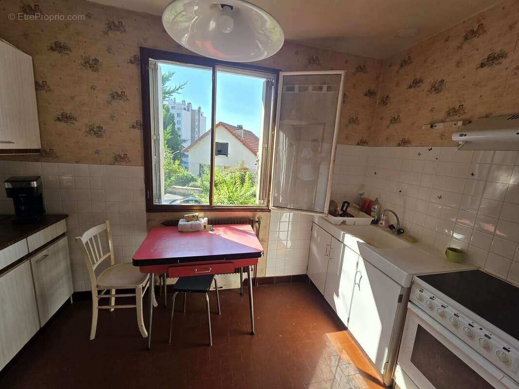 Maison à LE KREMLIN-BICETRE