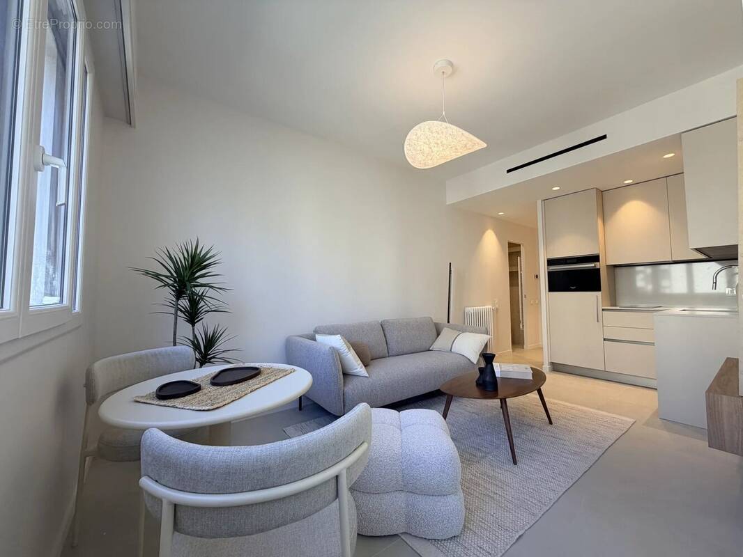 Appartement à NICE