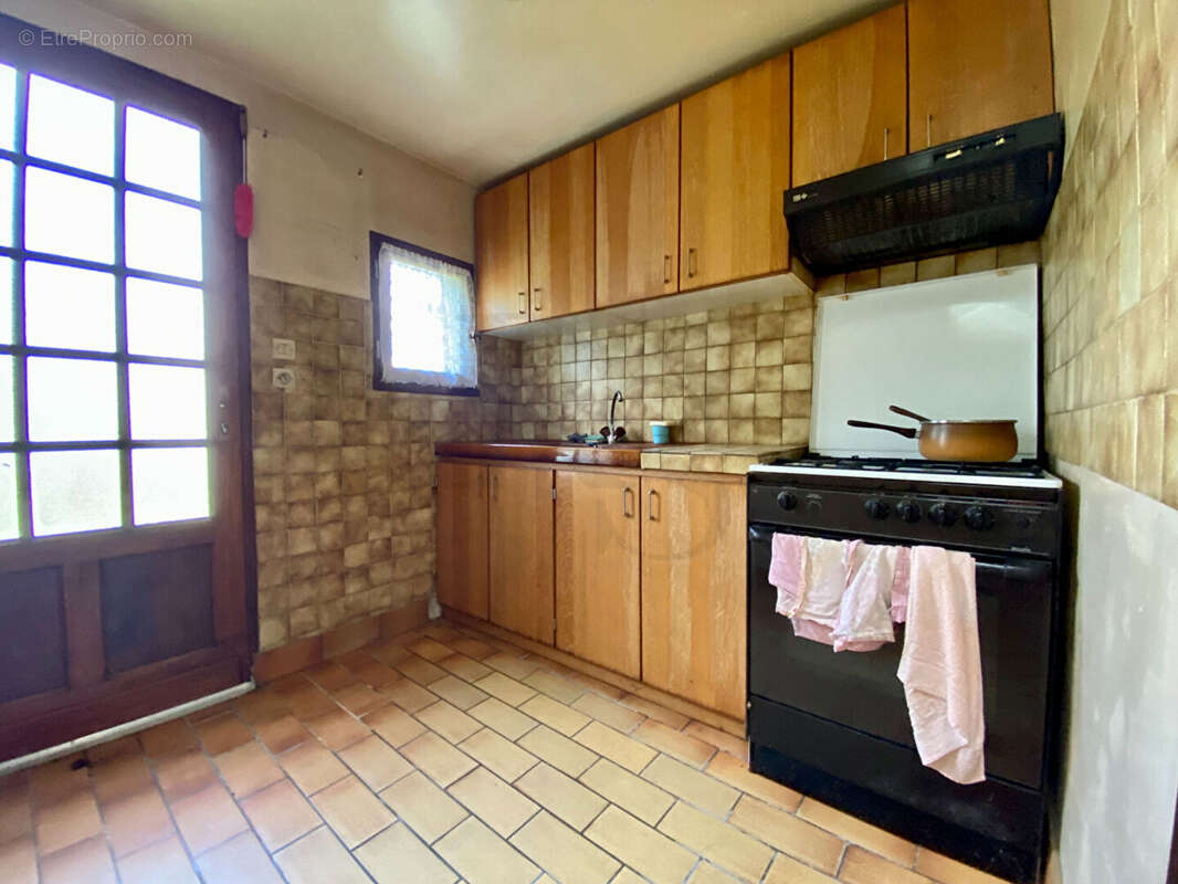 Maison à SAINT-BOMER-LES-FORGES