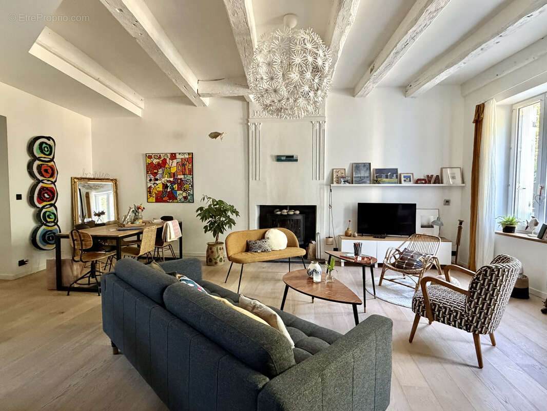 Maison à PAIMBOEUF