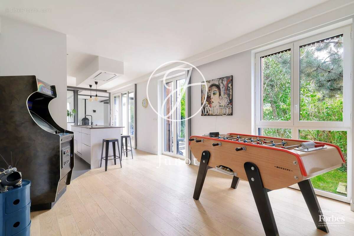 Maison à SAINT-CLOUD