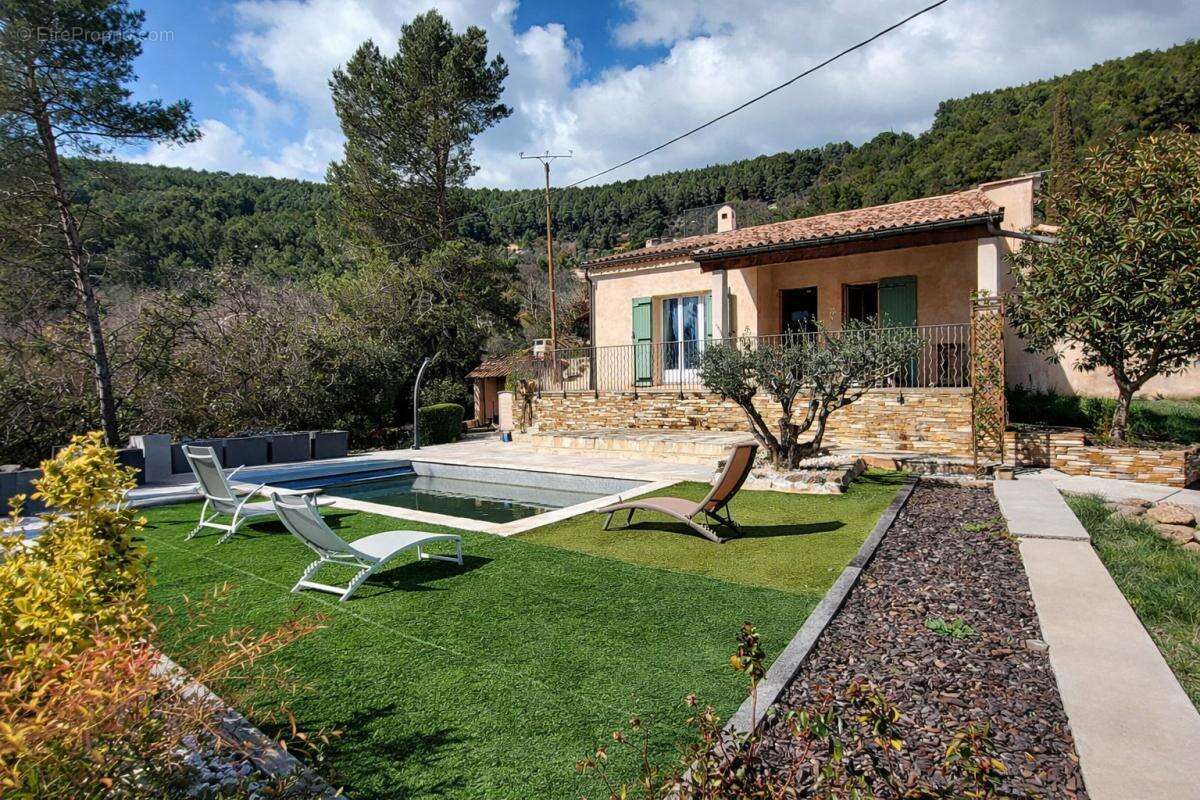 Maison à LA MOTTE