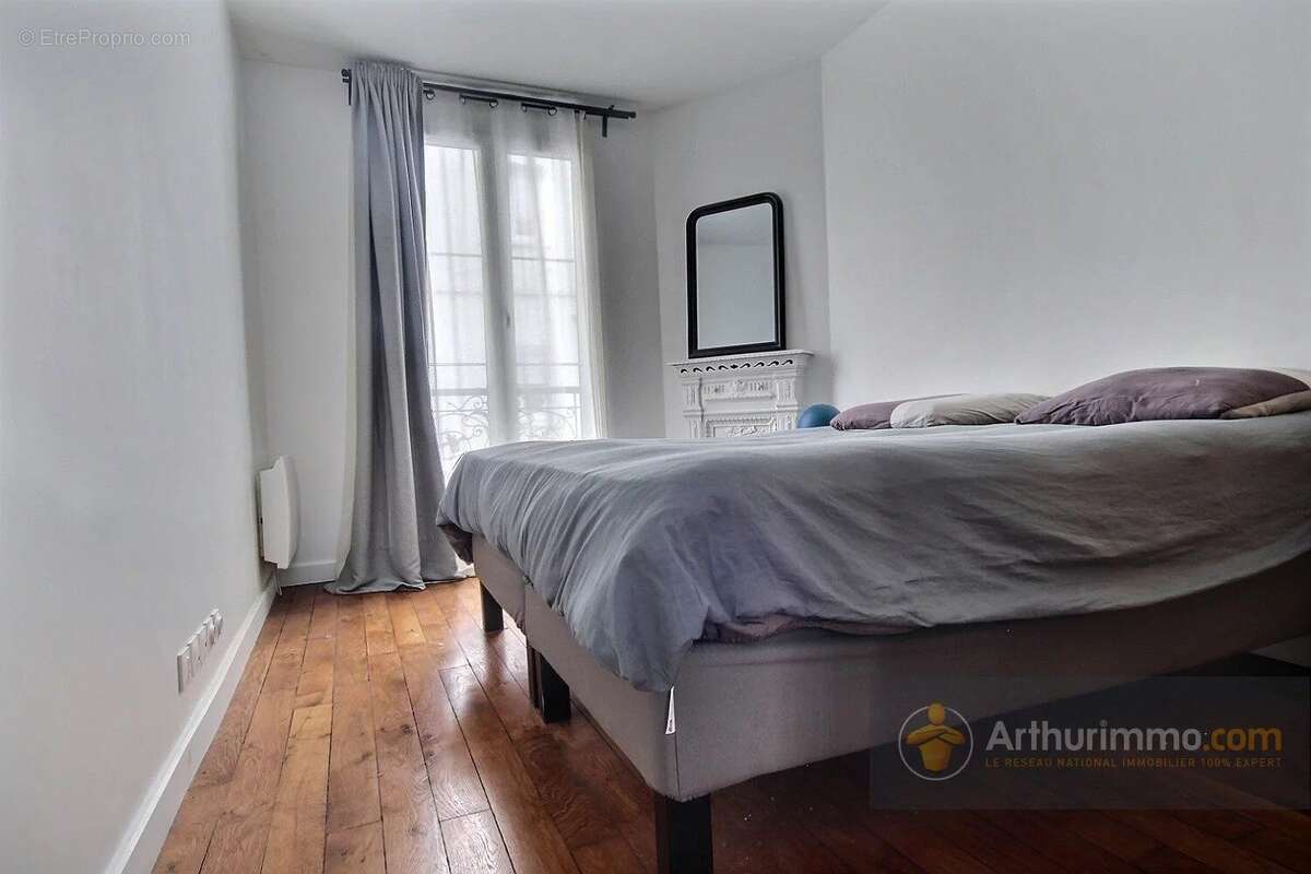 Appartement à CHARENTON-LE-PONT