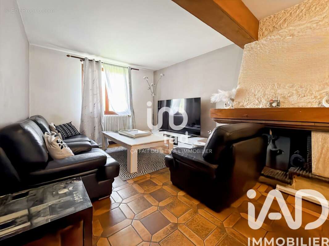 Maison 141 m² à Etigny  - photo 7
