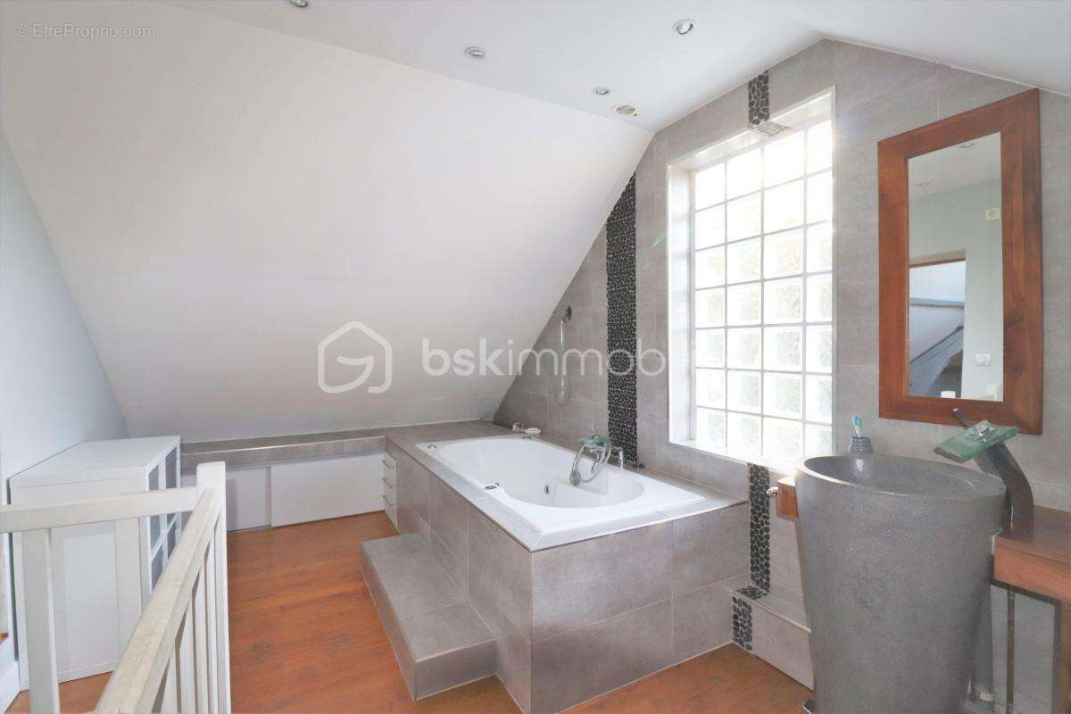 Appartement à MAISSE